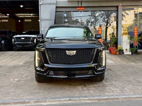 Cadillac Escalade sport platinum VIP