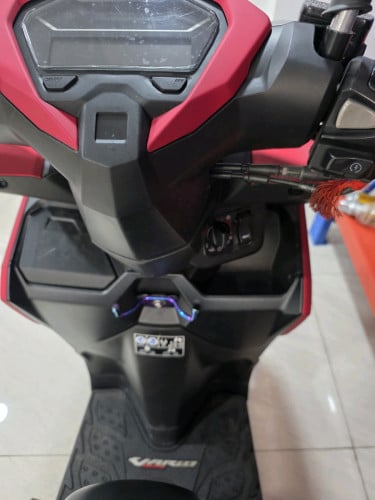 Click125i