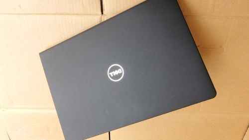 Dell Vostro 3578/ Core i3 8Gen/ Ram 8G SSD 128G/ Screen 15.6 inch