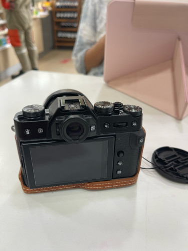 FUJIFILM X-T30