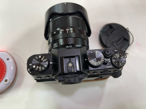 FUJIFILM X-T30
