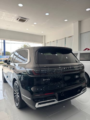 Geely M9 AWD ម៉ូទ័រ3