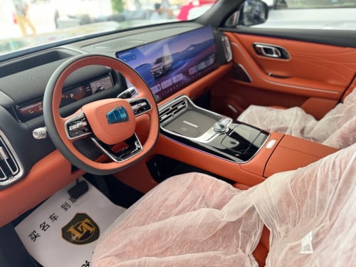 Geely M9 AWD ម៉ូទ័រ3