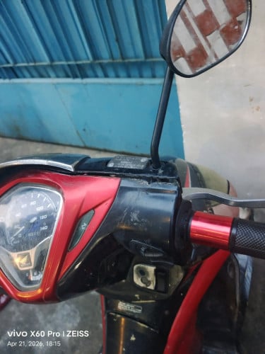 Honda air blade 2014