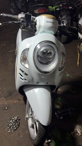 Honda. Scoopy. ម្ចាស់ដើម