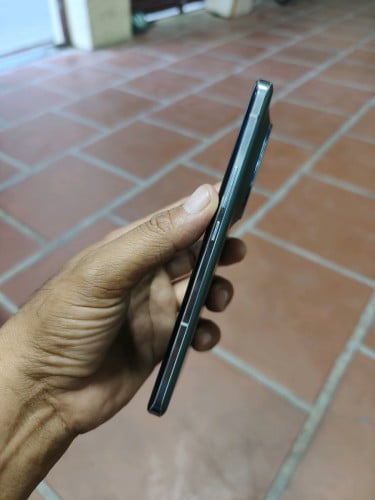 Honor Magic 5pro 12g/512g_Global(វៃដូរបាន)👉$255