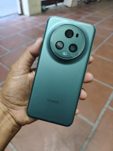Honor Magic 5pro 12g/512g_Global(វៃដូរបាន)👉$255
