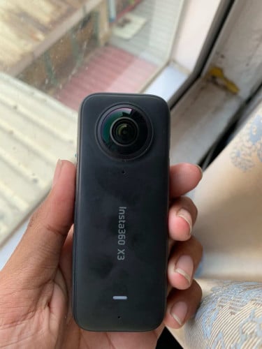 Insta 360 x3