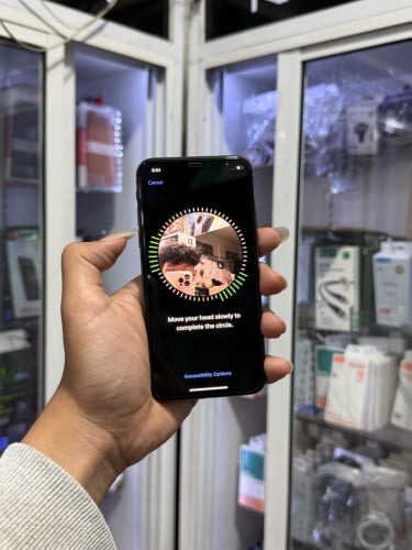 iPhone X ពណ៌ខ្មៅ 🍏 64GB Battery 83% 🔋 តួស្អាត សំណុំហ្សីន