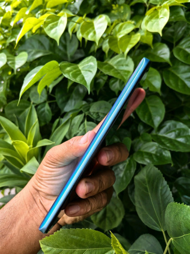 iQOO Neo7 SE 12g/256g_CH(វៃដូរបាន)👉$175