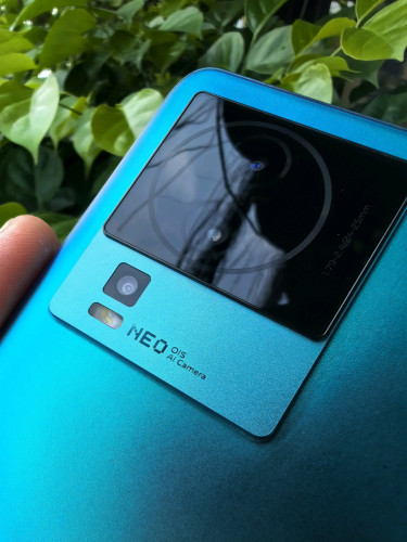 iQOO Neo7 SE 12g/256g_CH(វៃដូរបាន)👉$175