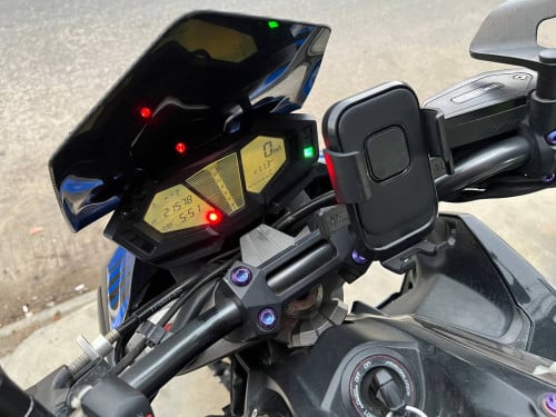 Kawasaki Z800 2013 កំលាំង 800cc ម៉ាសុីន4 មួយទឹកស្លាកលេខ ម៉ាសុីន ទឹកថ្នាំ នៅស្អាត