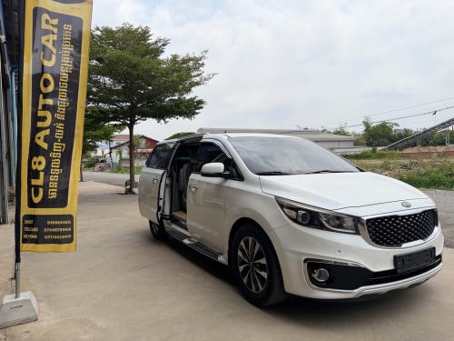 Kia carnival 2015
