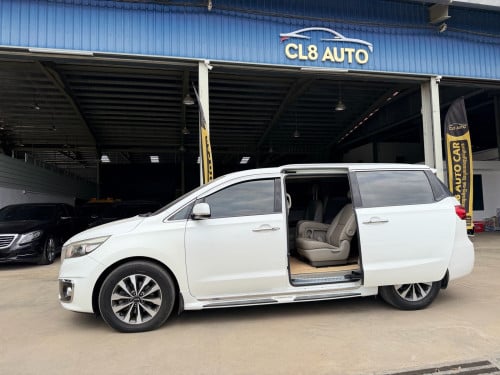 Kia carnival 2015