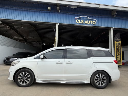 Kia carnival 2015
