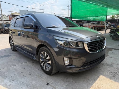 Kia carnival 2015 ទ្វាអូតូ2