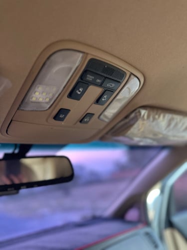 Kia carnival 2015 full option អត់បេីកតំបូល