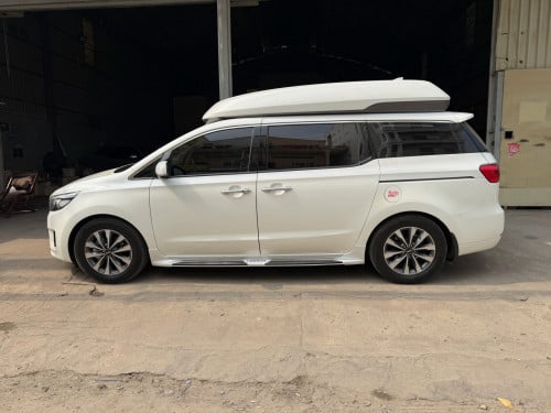 Kia Carnival Limousine 2015 7កៅអីVIP