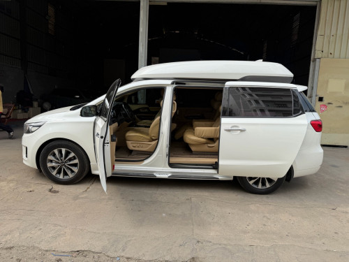 Kia Carnival Limousine 2015 7កៅអីVIP