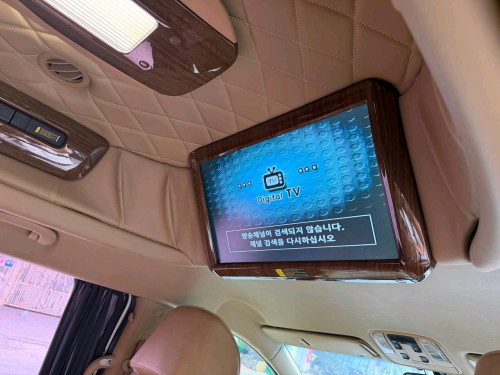 Kia Carnival Hi-Limousine 2015 Full Option