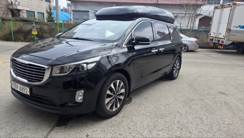 Kia carnival Limousine VIP 2015