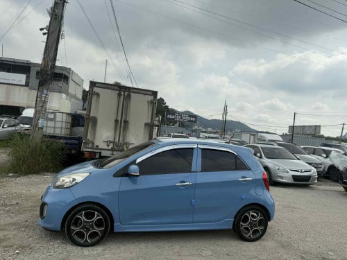 Kia morning full option