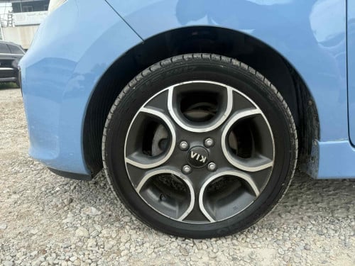 Kia morning full option