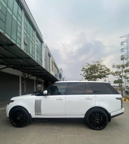 Land Rover vogue 2014 full options តំលៃល្អ ឡានជិះផ្ទាល់