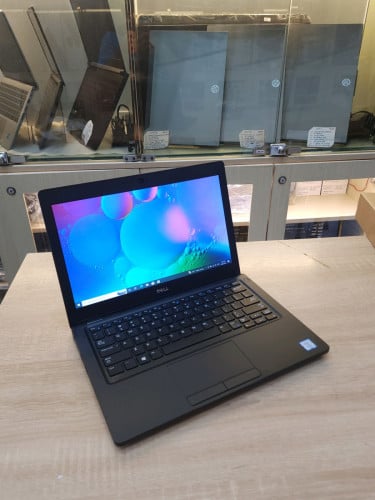 Laptop Dell Latitude 5290 intel i7 - 8650U [ដូចថ្មី 99.99%, ស្ដើង, ស្អាត និងមានកម្លាំងខ្លាំង]