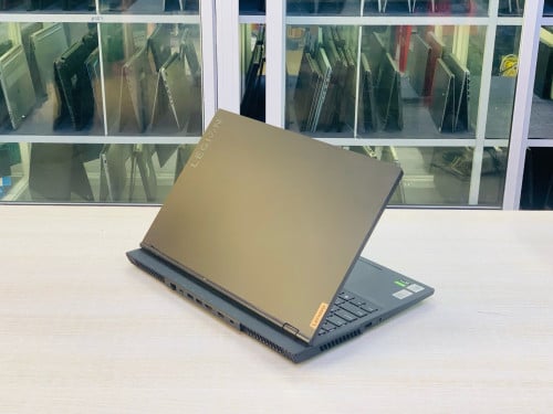 Lenovo Legion Y7000 15.6”FHD 1080