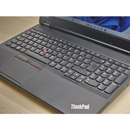 Lenovo ThinkPad L570/ Core i3 7Gen / Ram 8G ssd 128G / Screen 15.6 inch