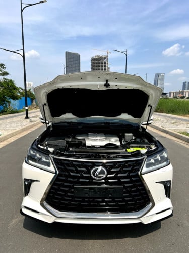 Lexus 570 (2015) ឡើង​Kuro​ 2021