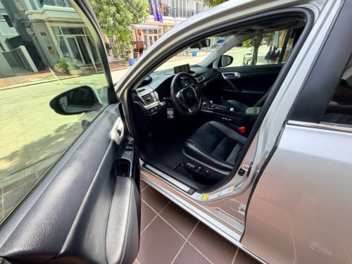LEXUS CT200h, 2012