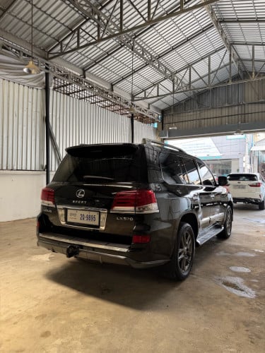 Lexus LX570 2011 upgrade 2015