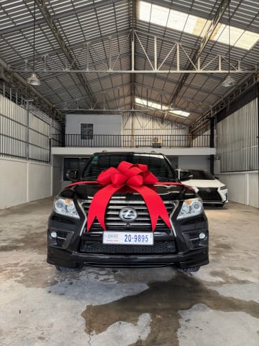 Lexus LX570 2011 upgrade 2015