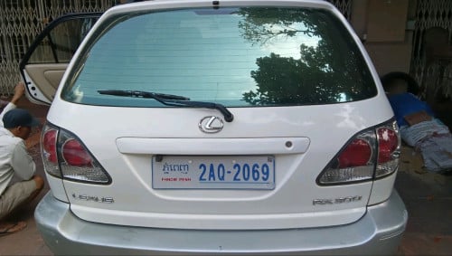 Lexus Rx 300 pog1 2002 2AQ