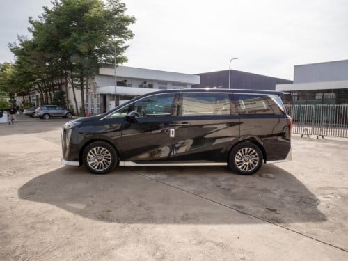 GAC​​ GN8 2026 Luxury MPV កំពុងពេញនិយម មកដល់ហើយ!!!!