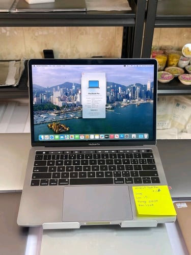 Macbook Pro Year2019 Touch Bar 16GB