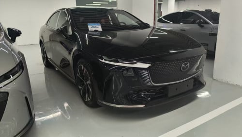 Mazda ez6