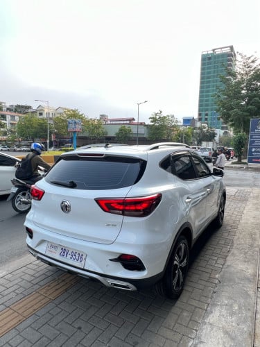 MG ZS 2023 SmartKey (ស្មាតឃី) ក្នុងស បេីកដំបូលដល់ក្រោយ ពូកស្បែក កៅអីចុច កាមេរ៉ា 360