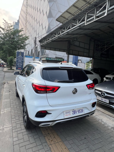 MG ZS 2023 SmartKey (ស្មាតឃី) ក្នុងស បេីកដំបូលដល់ក្រោយ ពូកស្បែក កៅអីចុច កាមេរ៉ា 360