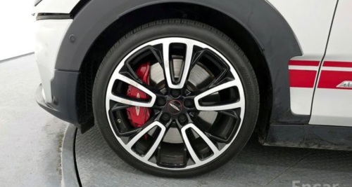Mini Cooper Clubman JCW 2022