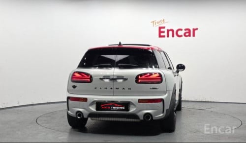 Mini Cooper Clubman JCW 2022