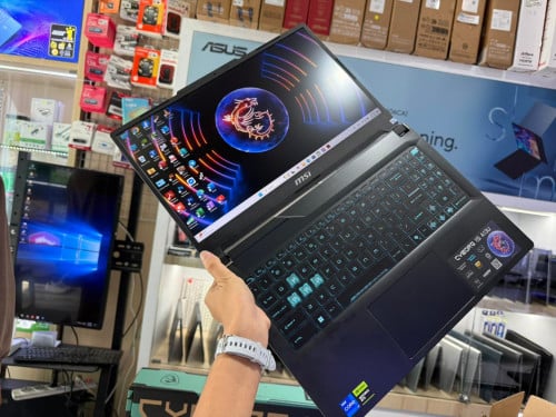 New MSU Cyborg 15 A13U ថ្មីមានការធានា 2ឆ្នាំ /Core I5-13420H / 8GB /512GB /RTX 3050 4GB /15.6"