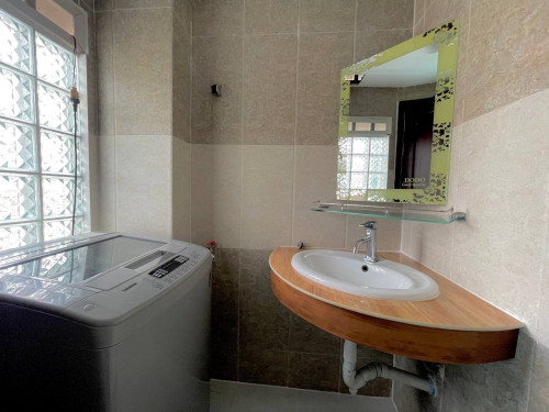 One Bedroom Apartment (1 បន្ទប់គេង)