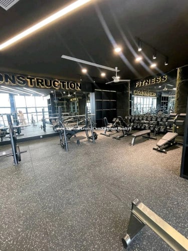 Pool Gym 2Bedroom Condo st 271 Mega Mall