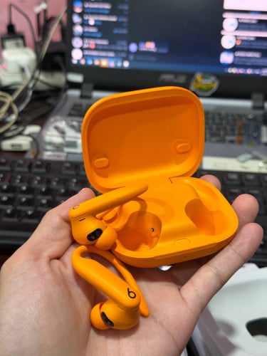 Powerbeats Pro 2 Orange Like New