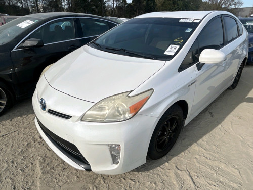 Prius 2013 មកដល់ហើយថ្ងៃនេះ ស្អាតណាស់ ថ្មីណាស់