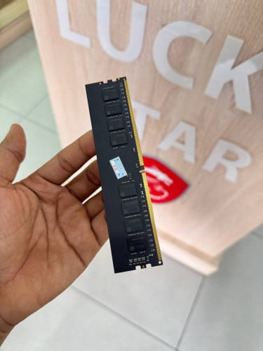 RAM Desktop 32GB DDR4-3200 (Second Hand)