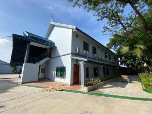 Resort for sale-រីសតសម្រាប់លក់និងជួលឬដីសម្រាប់លក់,3,850,000 ចុះនៅតែ 3,350,000 ត្រូវការលក់បន្ទាន់